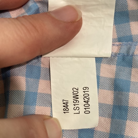 Peter Millar ladies button down long sleeve shirt - Picture 10 of 10